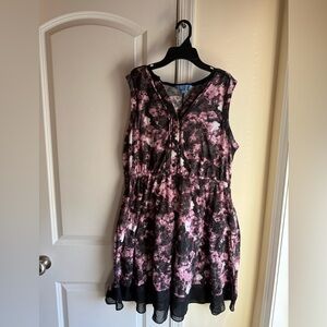 Vera Wang Spring/Summer dress.